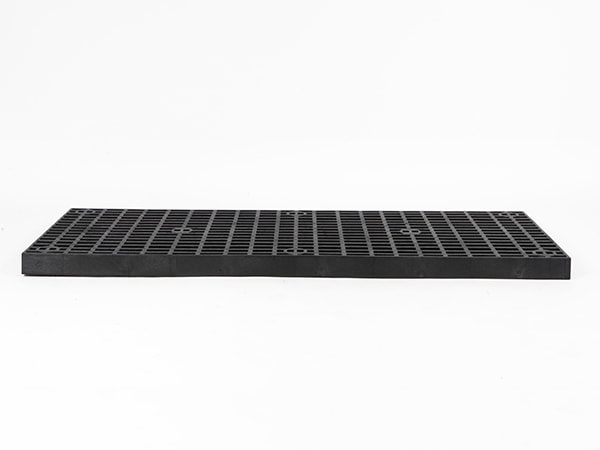 front view of plastic 66x24 Grid Top