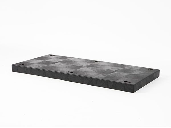 side view of plastic 48x24 Solid D-Socket
