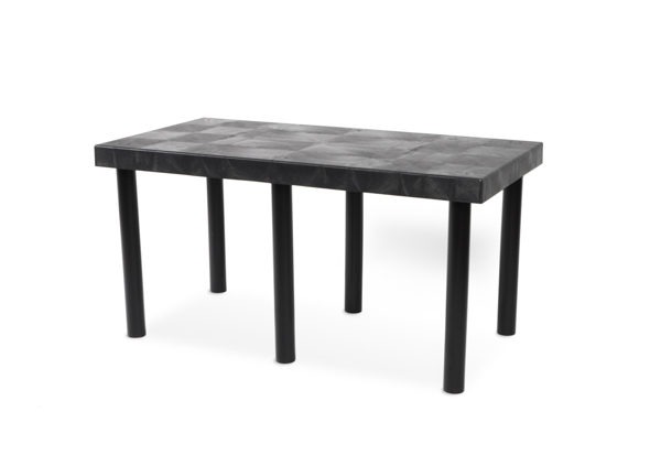 Single Level Solid Top